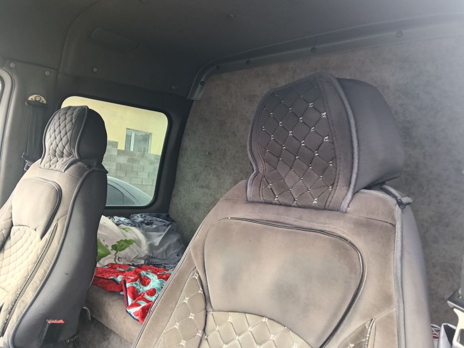 Продам эвакуатор