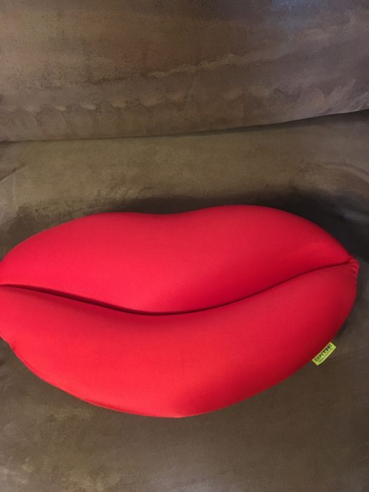 Подушка декоративная