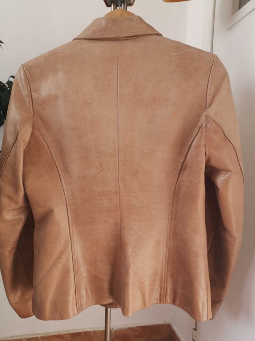 Дамско яке от естествана кожа, размер М