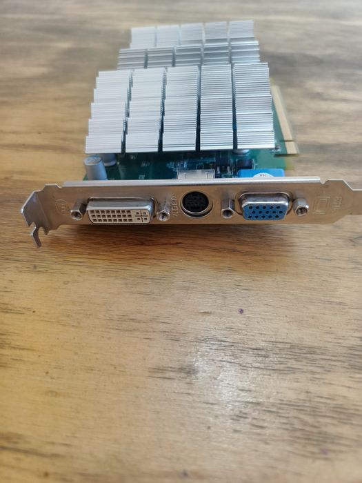 Видеокарта 512MB DDR2 GF9400GT Point of View (R-VGA150914H-L)