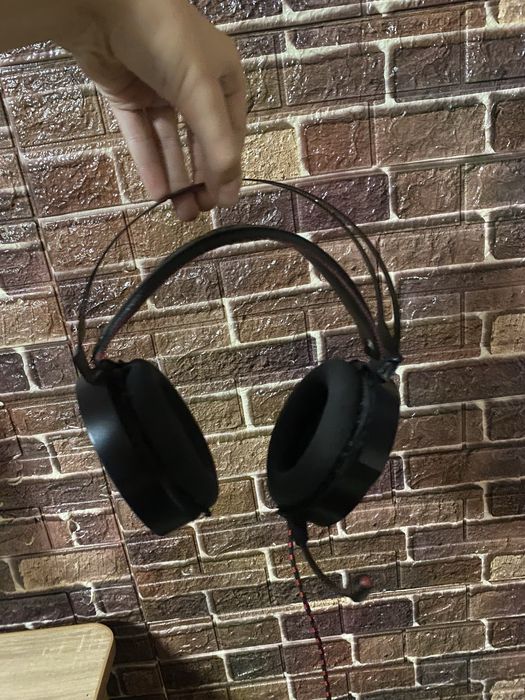 vand carti scorpion