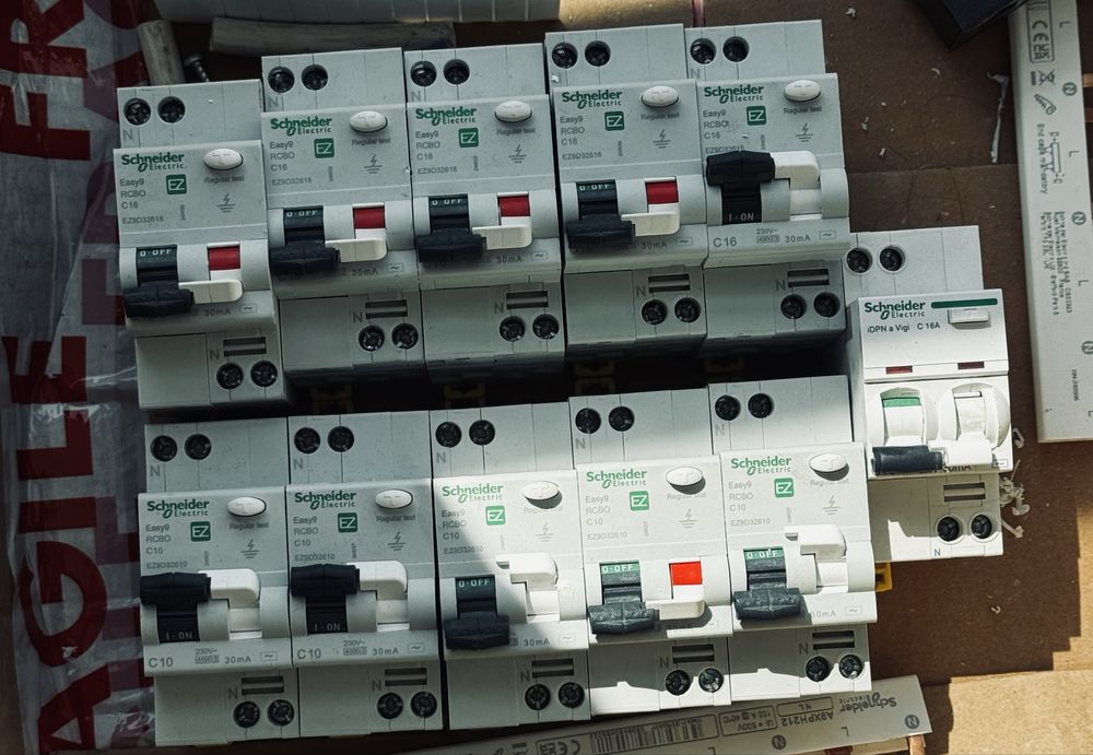 Vand sigurante diferentiale + automate