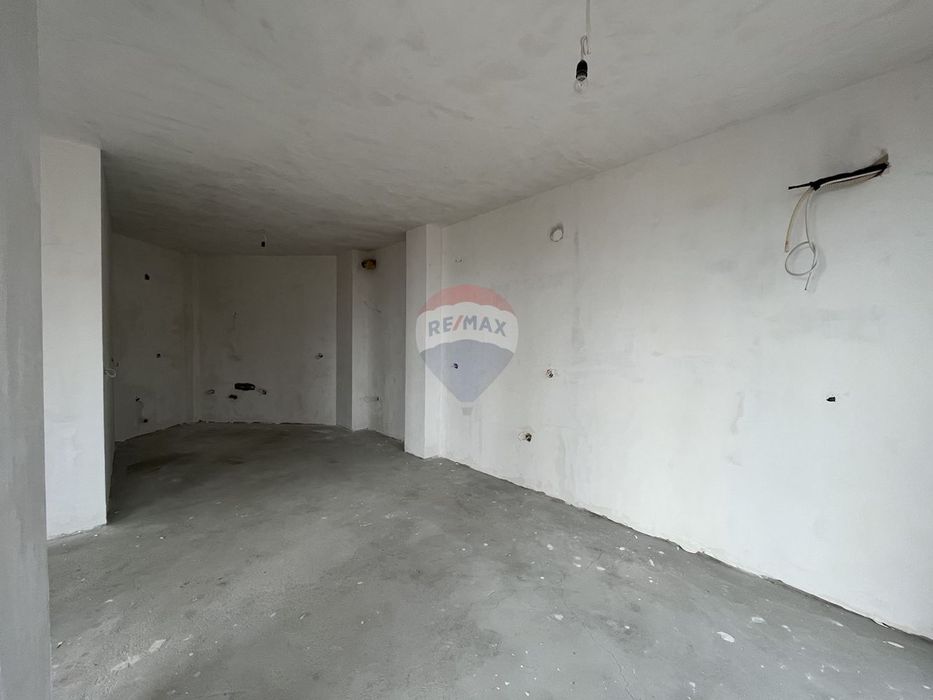 Продава се Тристаен апартамент в Балчик - 214 кв.м за 727 €/кв.м - Снимка #7