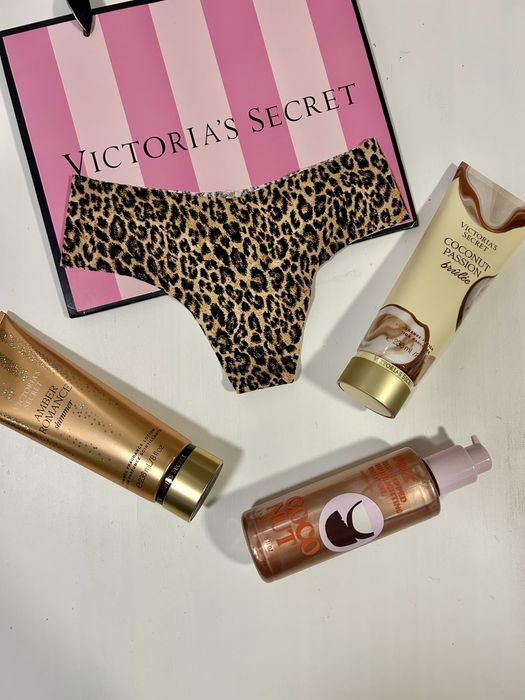 Victoria`s Secret оригинални дамски бикини, тип прашки XS размер