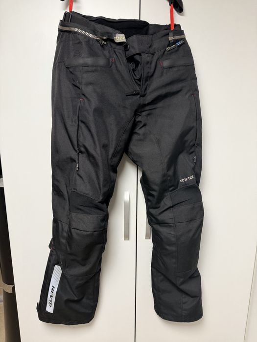 Vand pantaloni dama moto Revit