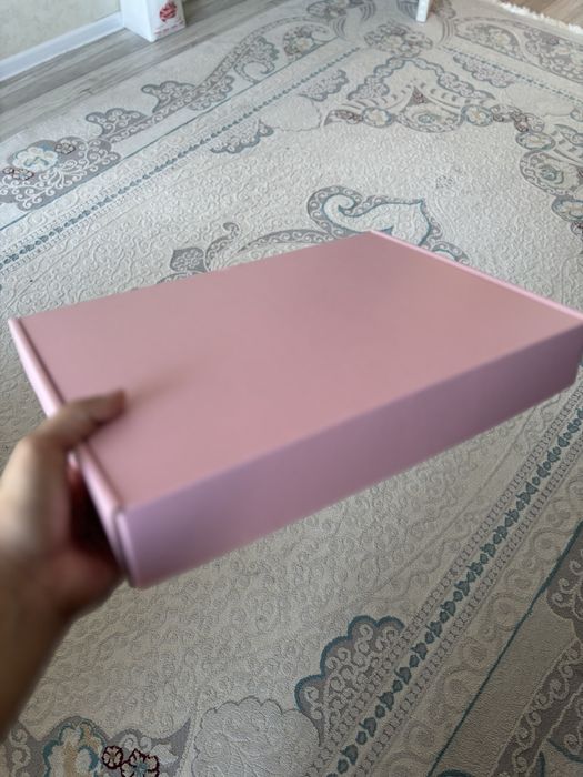 Подарочные коробки