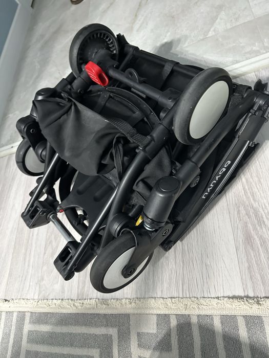 Детская коляска прогулочная