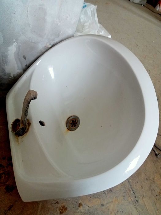 Унитаз умывальник б/у