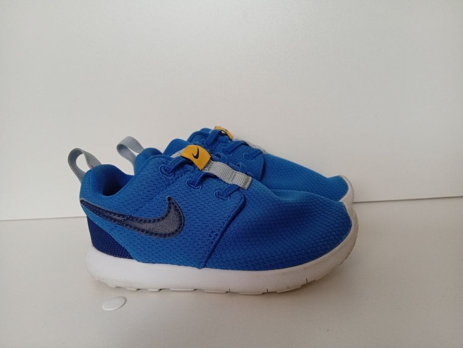 Pantofi pentru baieti  Nike; Marimea 25
