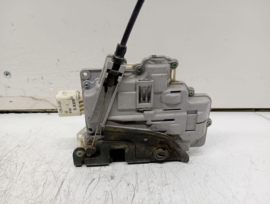 Broasca dreapta spate 1p0839016 Seat Leon 2 (1P) (2005 - 2009) 1.9 tdi BLS
