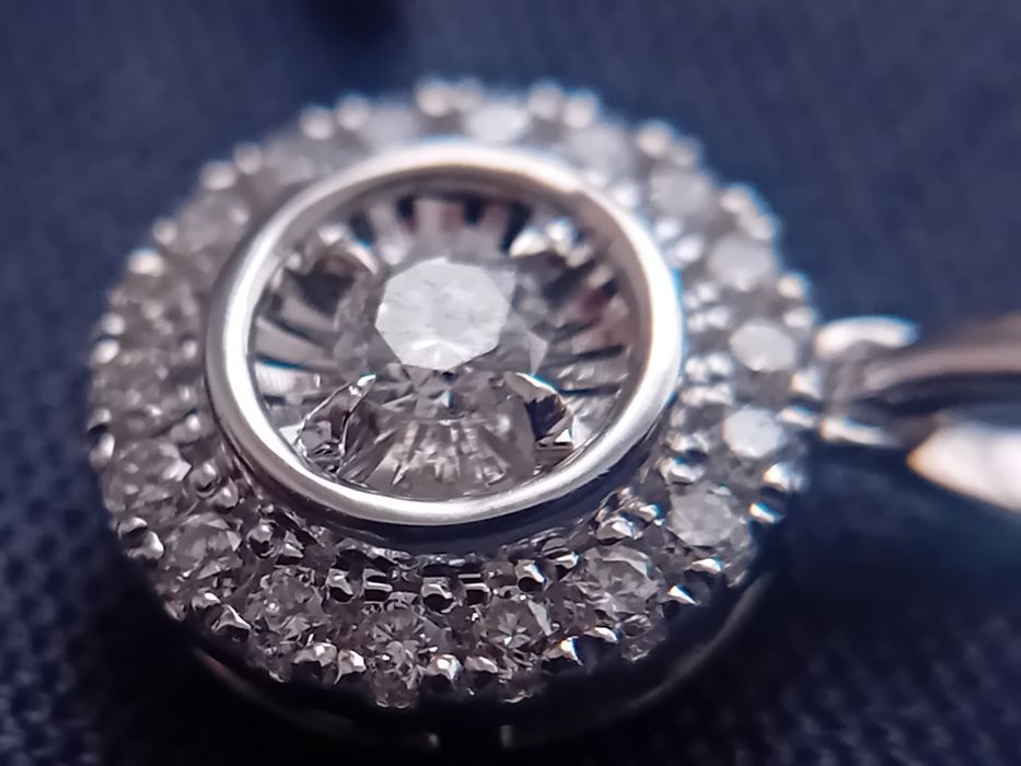 Pandantiv Aur 18 kt diamante / Lant si Pandantiv Aur 14 kt cu diamante