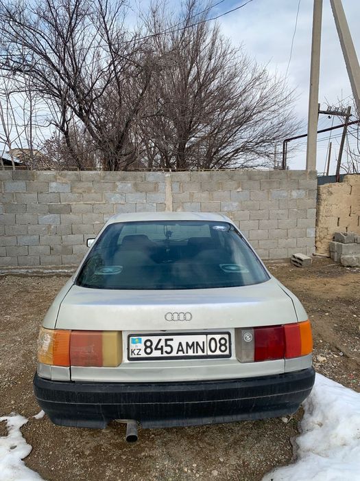 Ауди 80 сатылады  700000