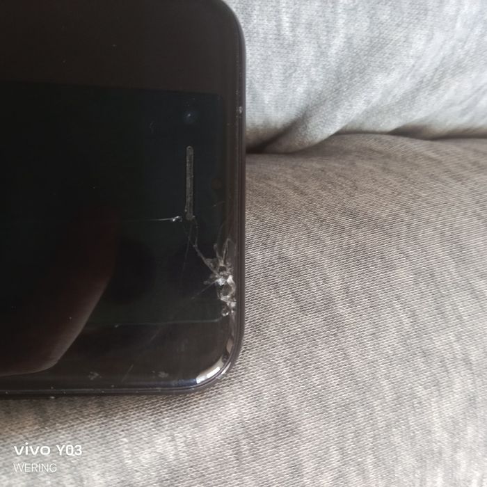 iPhone се ( под восстановление) БЕЗ ТОРГА