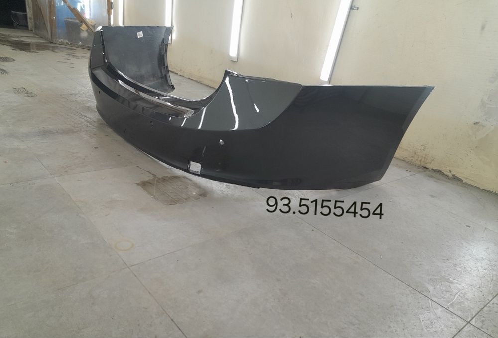 Malibu 2 orqa bamper bo'yalgan tayyor