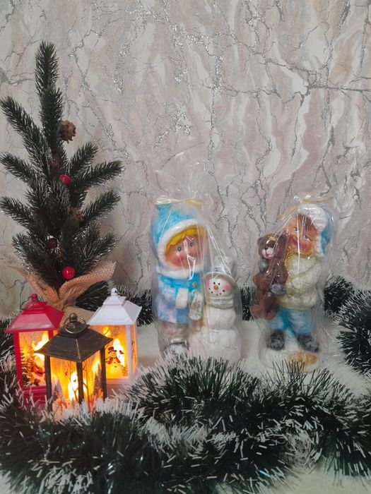 Новогодние игрушки дед морозы и копилки