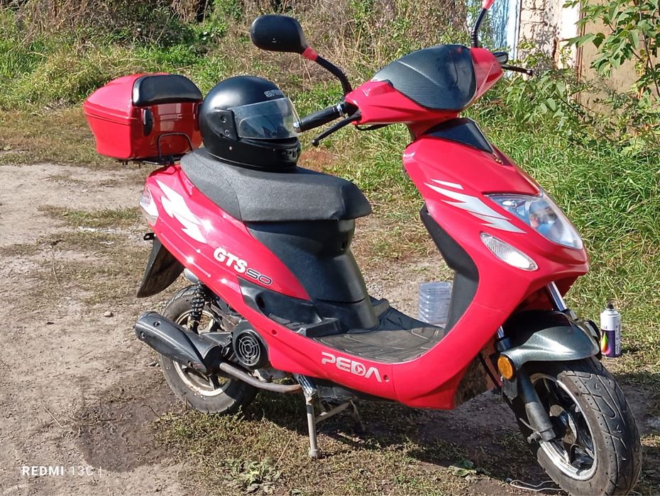 Скутер Peda GTS