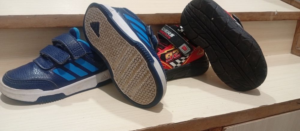 Маратонки 22 номер за момче,Аdidas и Skechers