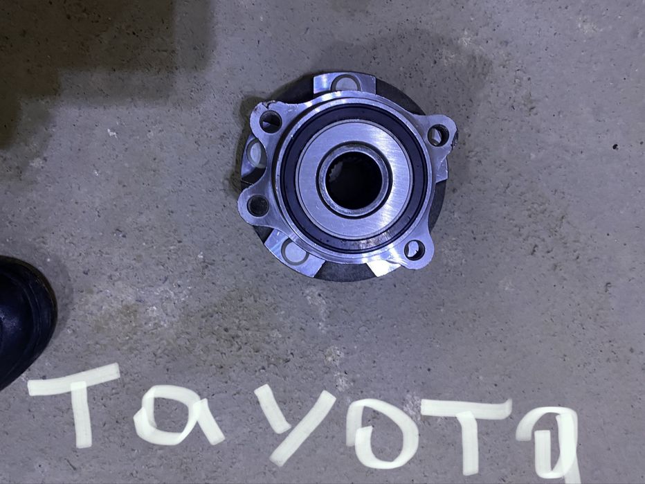 Honda Tayota zapchaslari bor