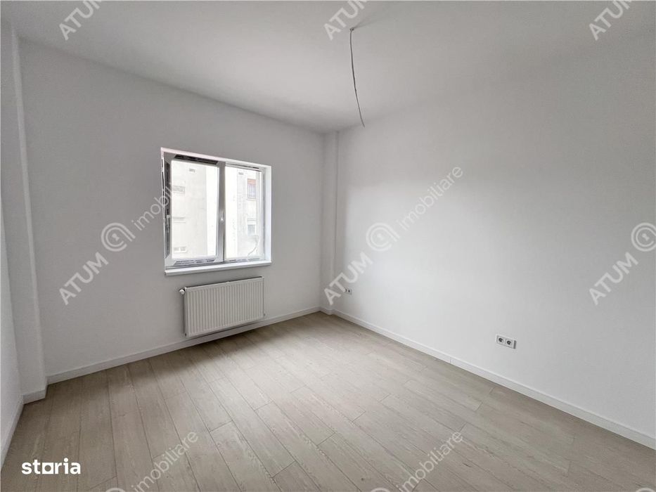 Apartament cu 3 camere decomandate debara si balcon in Sibiu — fotografia 2