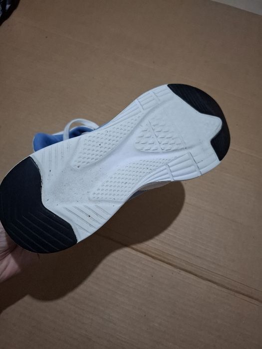 Дамски маратонки