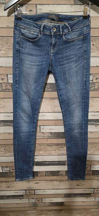 Guess W/25- дамски дънки (х-961)