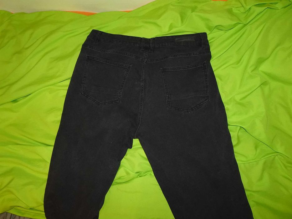 Комплект мъжки дънки, нови, размер W36, цвят: графитен + колан