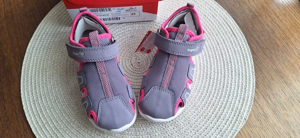 Сандали - чисто нови - Biomecanics, Geox, Superfit - н. 25