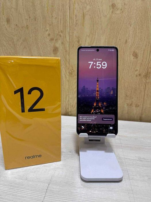 Продается смартфон Realmi 12