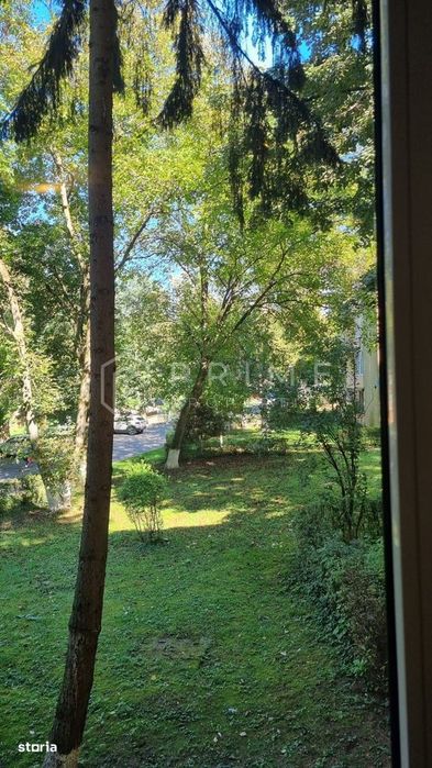 Apartament 3 camere, 2 băi, complet mobilat — 5 minute de UMFST