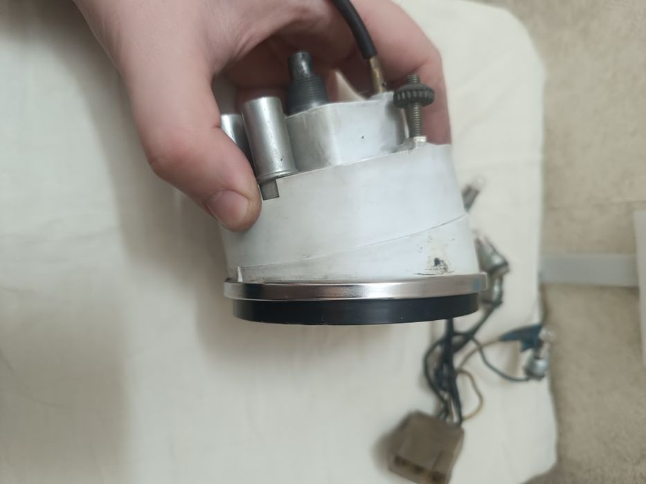 Спидометр на Жигули классику Ваз