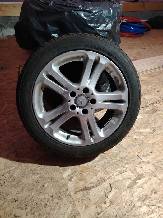 Jante r17 +anvelope iarna e class