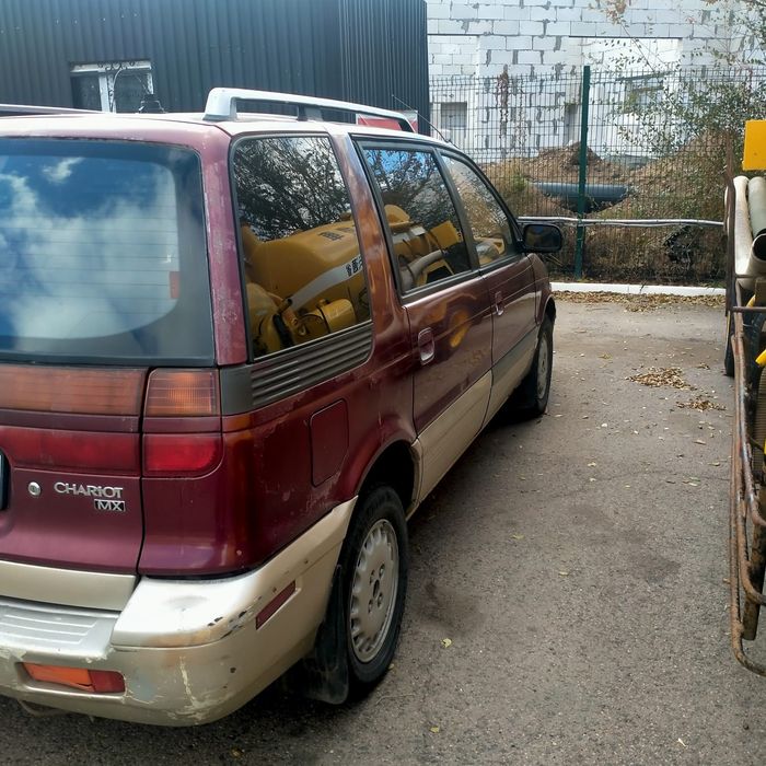 Mitsubishi Chariot - Митсубиси Шариот 2л 1992