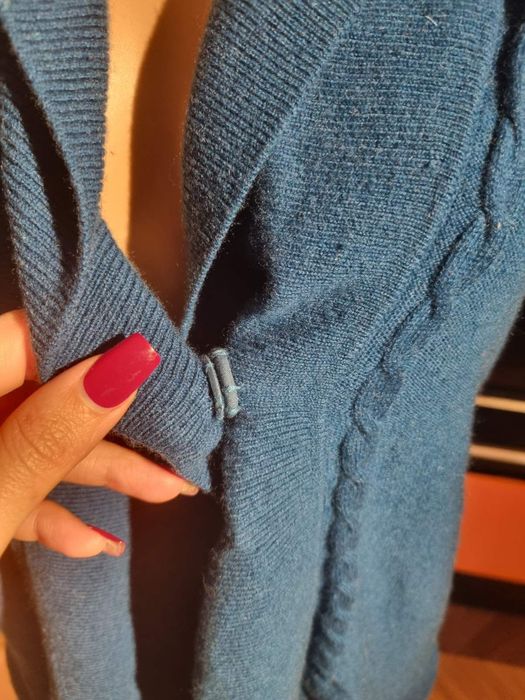 Елек в петролен цвят Adagio, мерино и кашмир