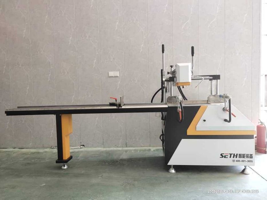 Продам станки для работы с алюминиевым профилем