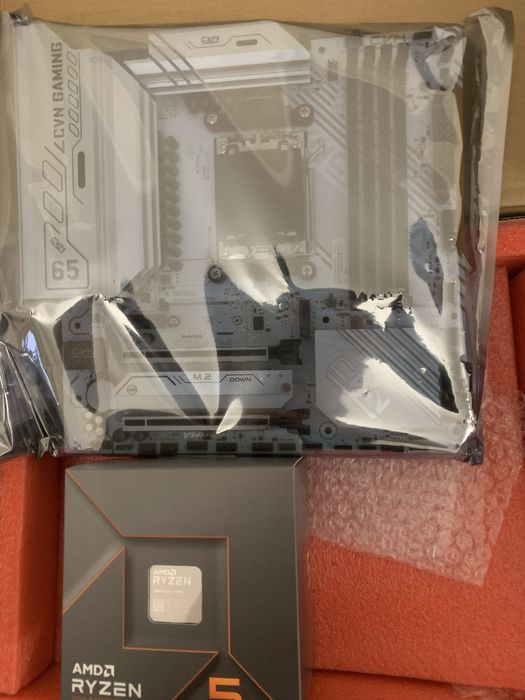 Продам Комплект Мат плата + проццесор