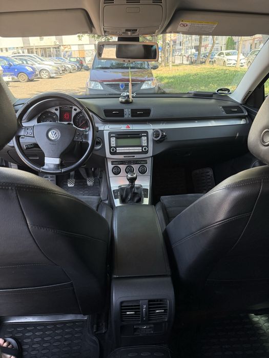 VW Passat B6 2.0 TDI 140 CP 2008 | Piele Alcantara | Trapa | Faruri Adaptive