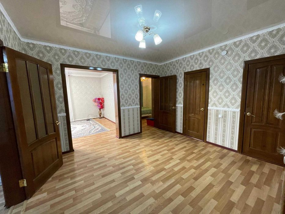 Продаётся 5-и комнатный дом р-н Береке.