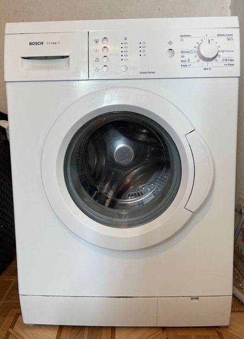 Продаю стиральную машину