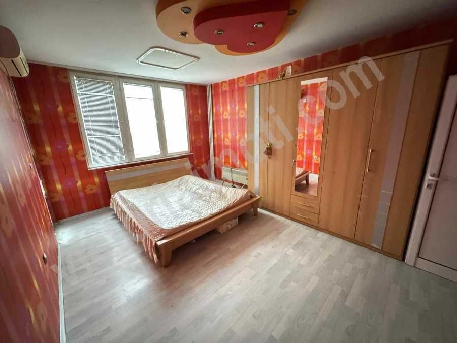 Продава се Двустаен апартамент в Велико Търново, Център - 63 кв.м за 1747 €/кв.м - Снимка #4