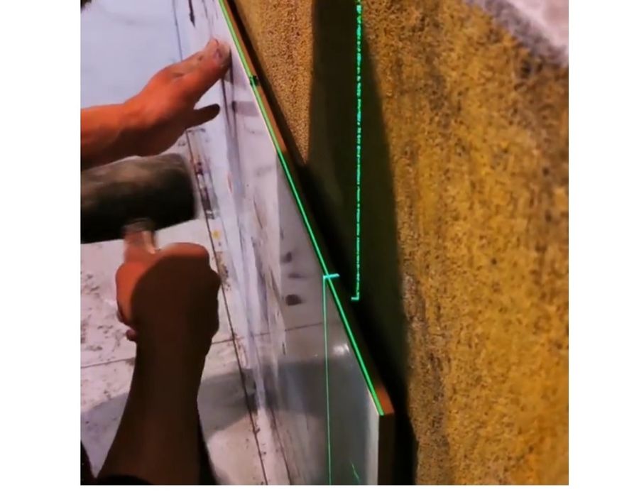 2г. гаранция,4D Лазарен нивелир-HILDA 16 лъча 2-Батерии,професионални