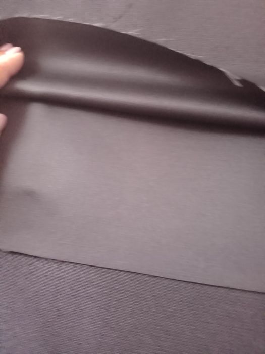 Stofa neagra pentru costum