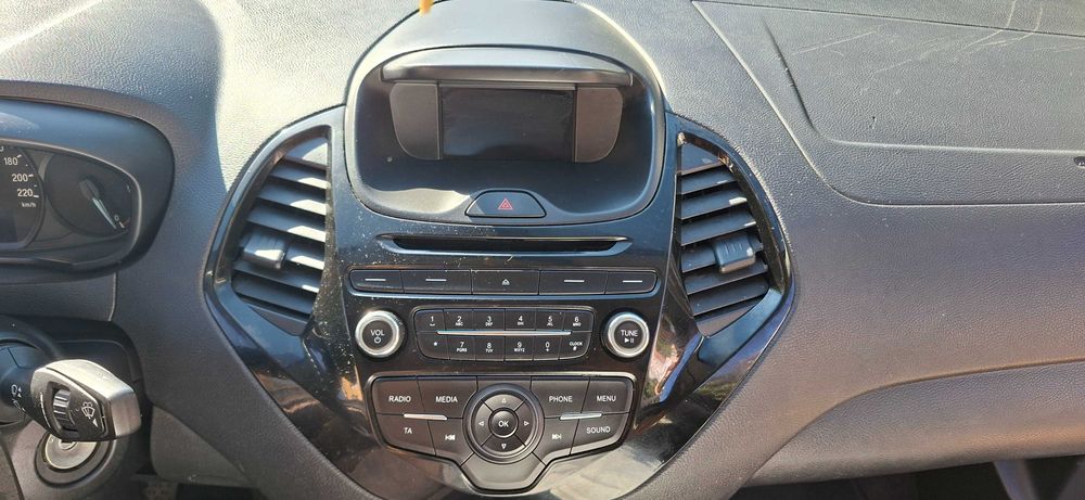 Vanzare autoturism Ford Ka plus+, unic proprietar de nou