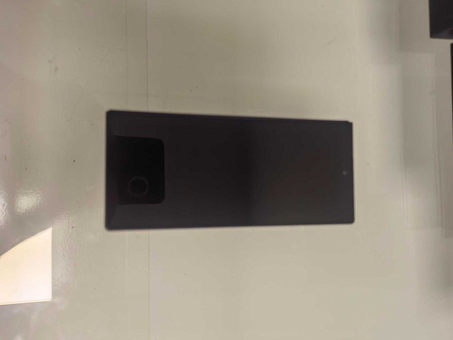 Samsung galaxy z fold 6 512GB-12RAM