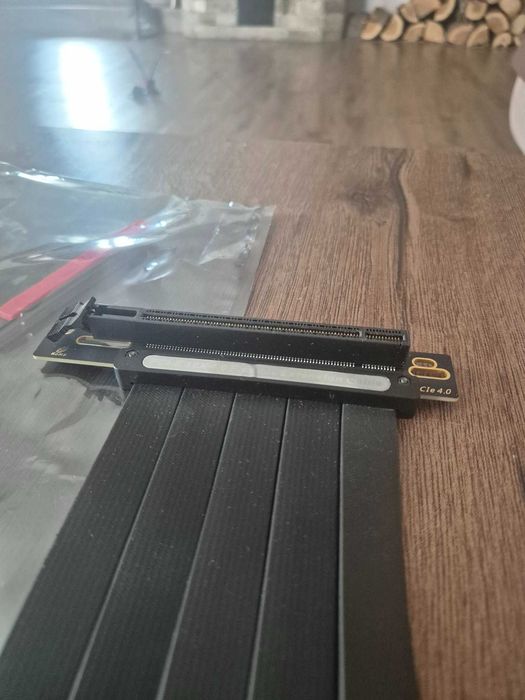 PCIe 4.0 x16 Riser Cable за видеокарта - 20/30/40/50 см