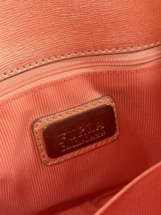 Оригинална дамска чанта Furla