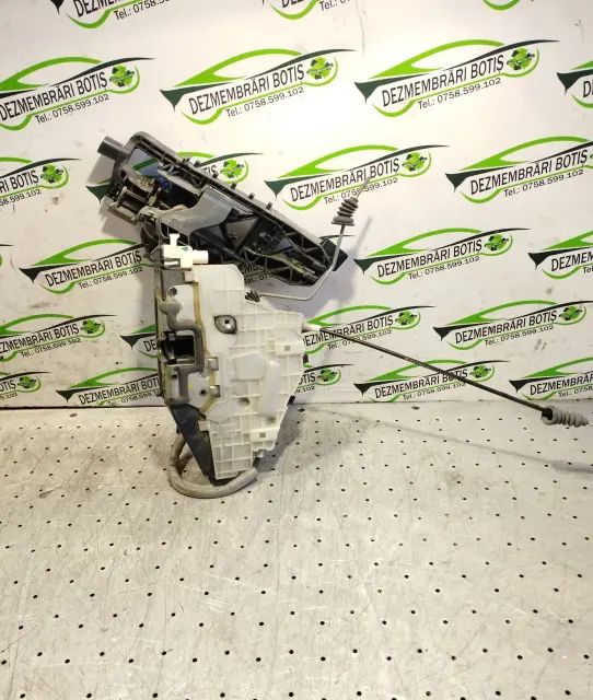 Broasca usa spate stanga Mercedes-Benz S-Class 2005
