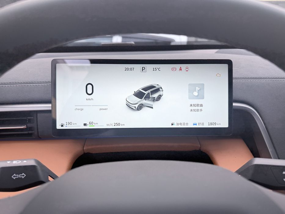 Dong feng 008 restayling  full yili 2025