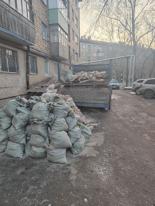 Вывоз мусора Зил,есть грузчики