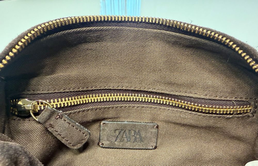 Дамска чанта от естествен велур