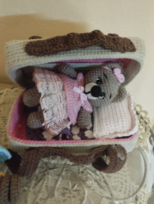 Сладко Мече в куфар